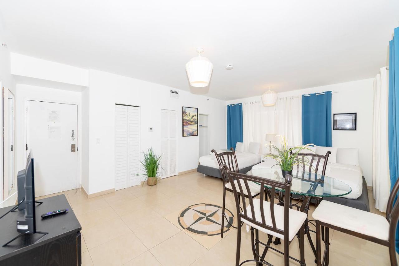 On Ocean Drive Apartamento